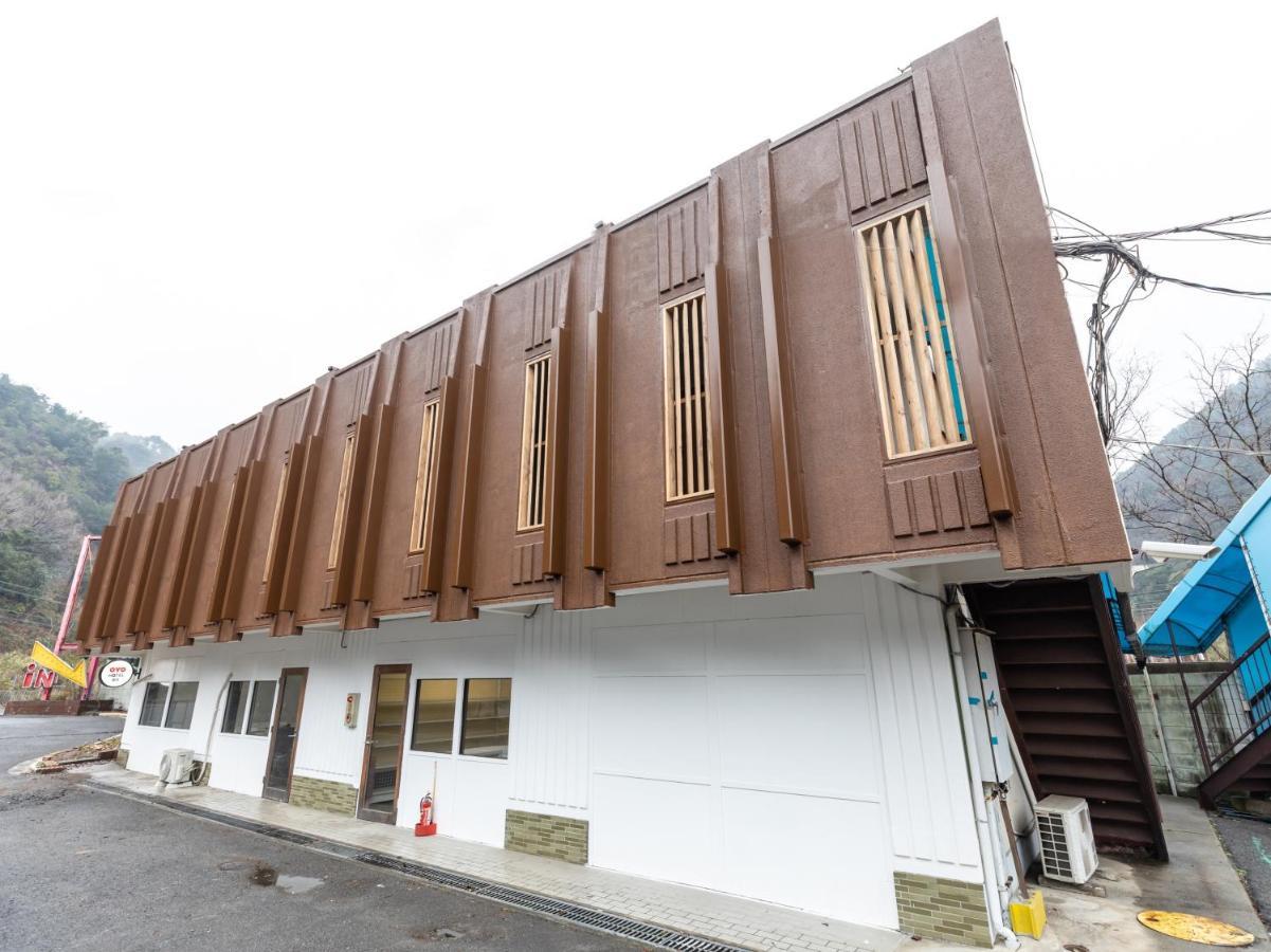 Oyo Hotel Tatsuyoshi Sennan Misakimachi Tannowa Exterior photo
